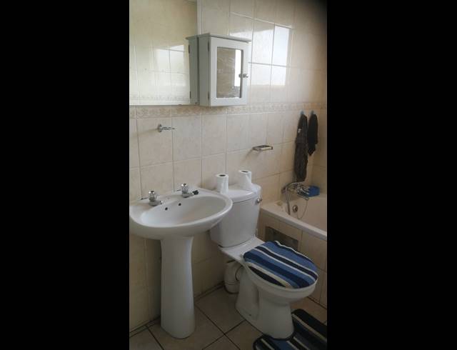 3 BEDROOM APARTMENT RENTED IN VERWOERDPARK